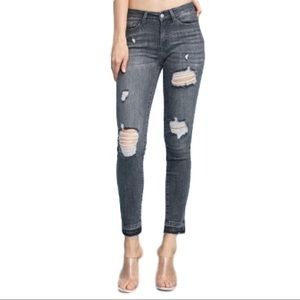 Judy Blue Charcoal Distressed Skinny Jeans